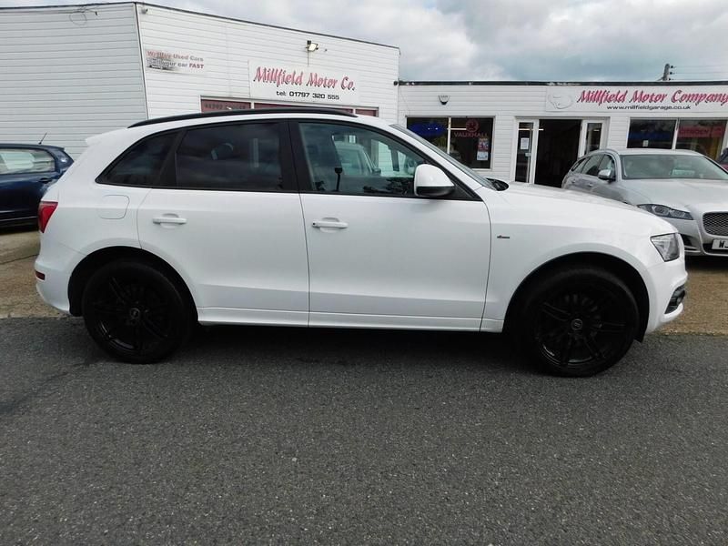 Used Audi Q5 S-Line 240 HP (176 kW) 2009 White SUV