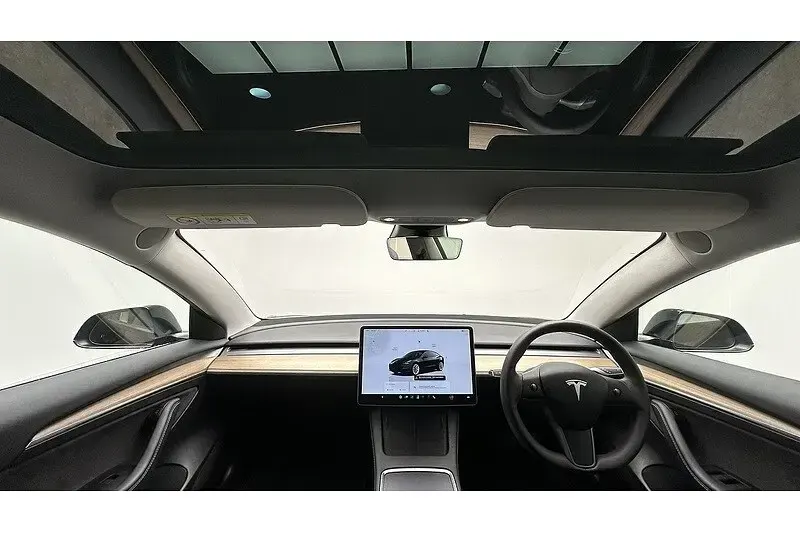 Used Tesla Model 3 RWD 208 kW (283 HP) 2023 Black Sedan