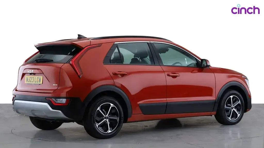 Used Kia Niro 2023 Orange SUV