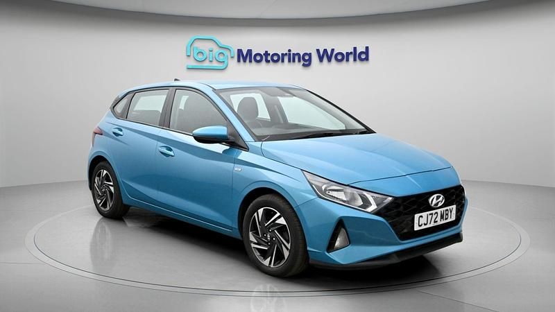 Used Hyundai i20 SE 99 HP (72 kW) 2023 Hatchback