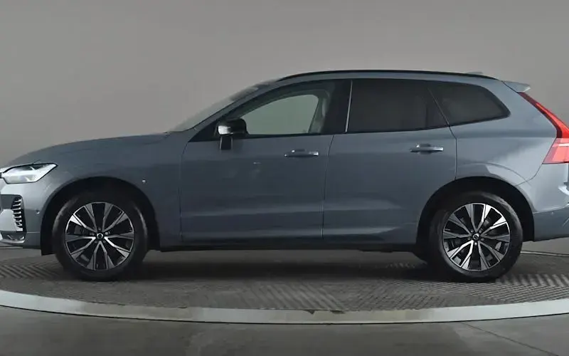 Used Volvo XC60 Plus 250 HP (183 kW) 2024 SUV