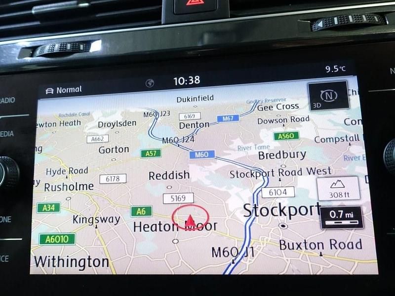 Used VW Golf VII SE 130 HP (95 kW) 2019 Grey Hatchback