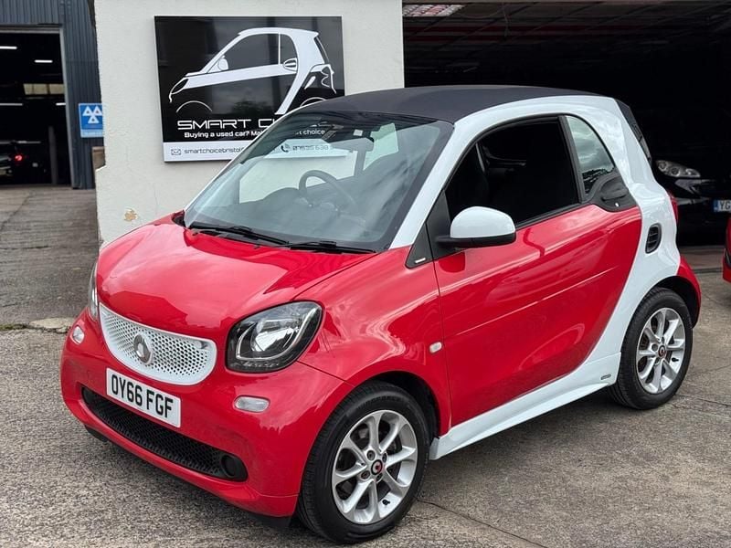 Used Smart ForTwo Coupé Passion 2016 Red Coupe