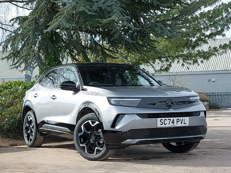 Two coat metallic contrast grey New 2025 Vauxhall Mokka SUV | £22,498 (Good price) - Image 1/4