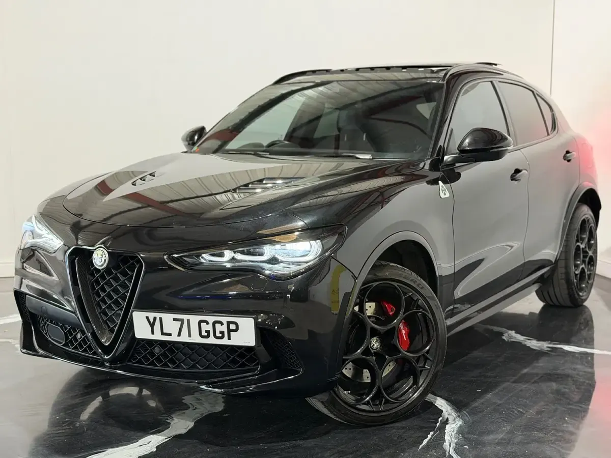 Used Alfa Romeo Stelvio Quadrifoglio 510 HP (375 kW) 2021 Black SUV
