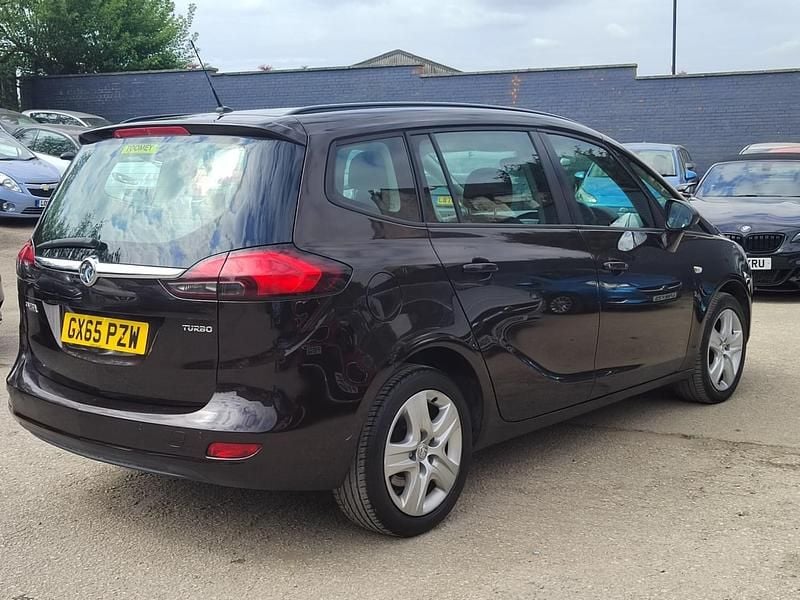 Used Vauxhall Zafira 138 HP (101 kW) 2015 Brown MPV