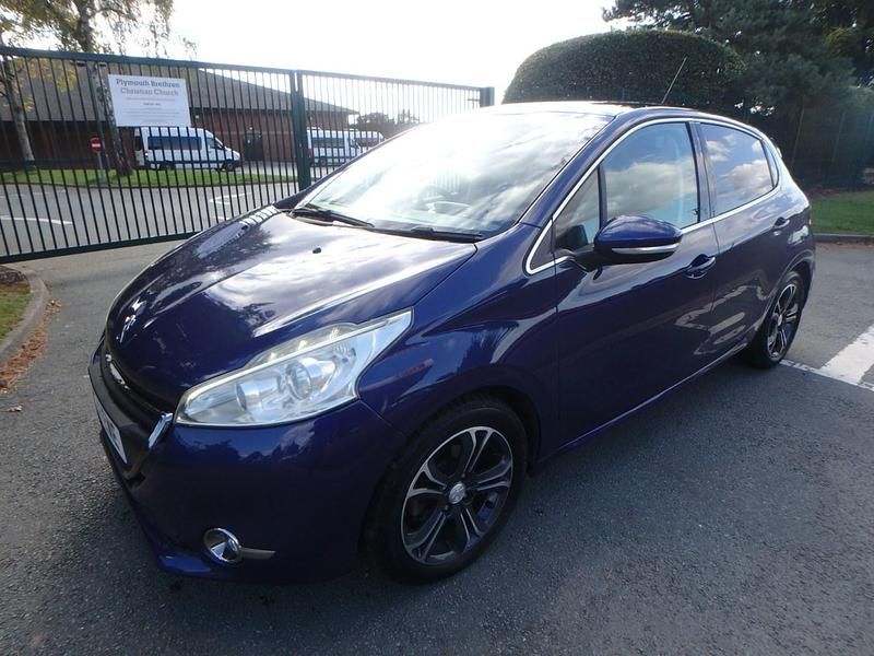 Used Peugeot 208 Allure 2025 Blue Hatchback