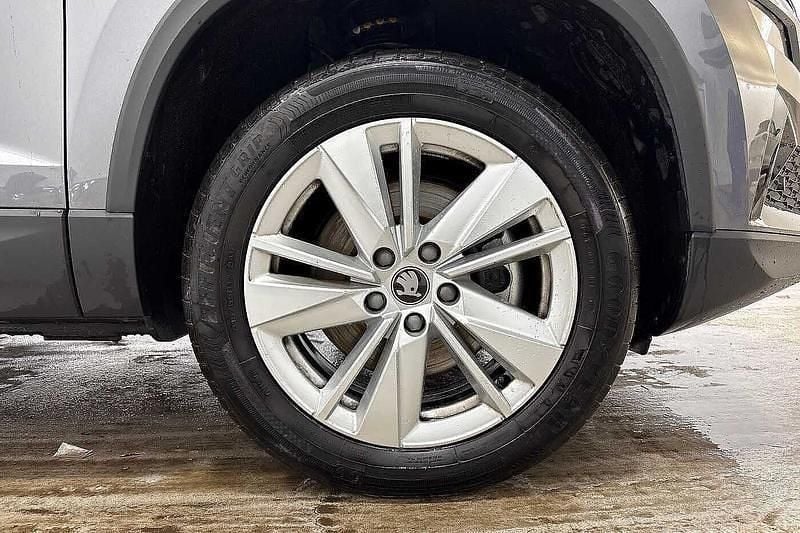 Used Skoda Karoq SE 150 HP (110 kW) 2025 Graphite grey metallic SUV