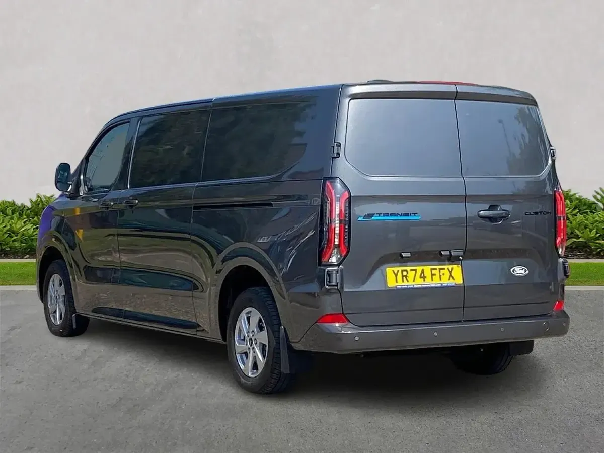 Used Ford E-Transit Limited 100 kW (136 HP) 2024 Grey Van