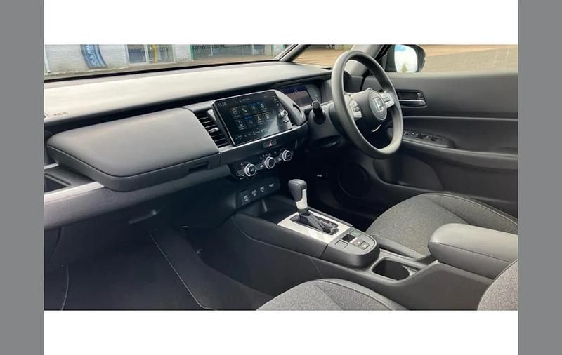 Used Honda Jazz Hybrid 109 HP (80 kW) 2022 Blue Hatchback