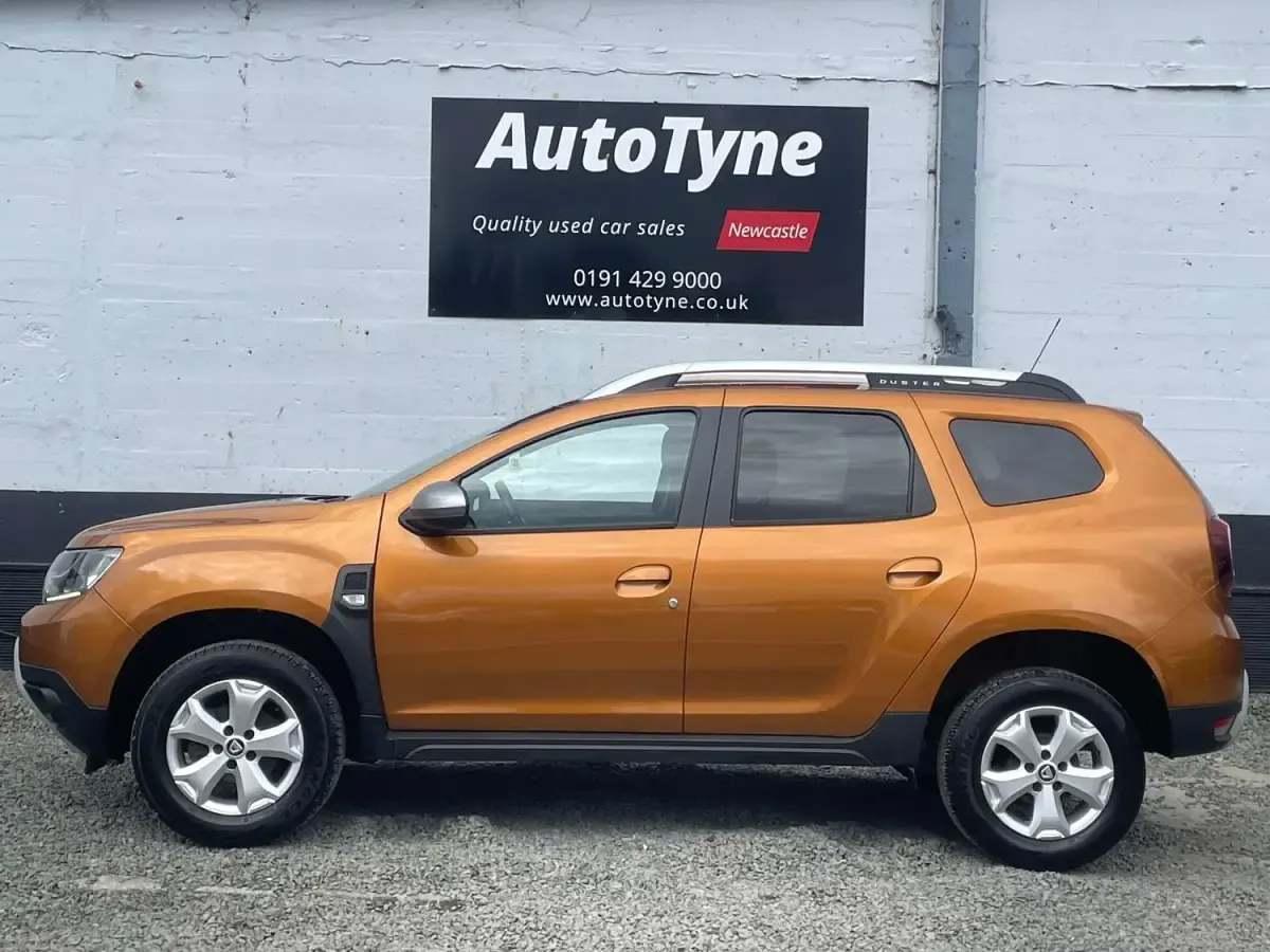 Second-hand Dacia Duster Comfort 2020 Portocaliu SUV