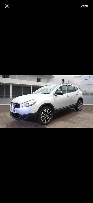 Used Nissan Qashqai 360º 117 HP (86 kW) 2013 Silver SUV