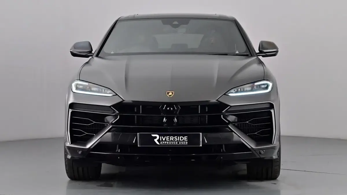 Used Lamborghini Urus 800 HP (588 kW) 2025 Grigio keres SUV