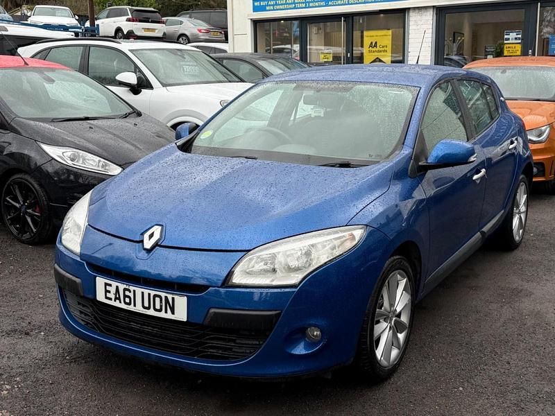 Used Renault Mégane III 110 HP (80 kW) 2011 Blue Hatchback
