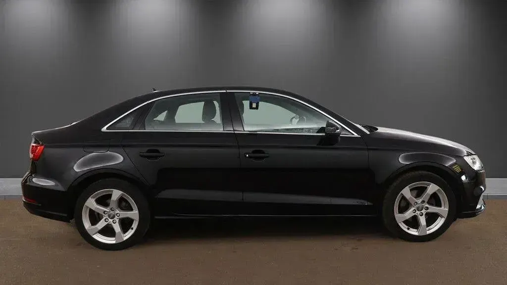 Used Audi A3 Sport 150 HP (110 kW) 2019 Black Sedan