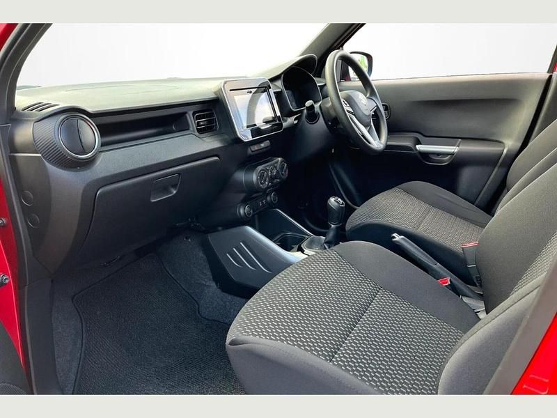 Used Suzuki Ignis SZ-T 82 HP (60 kW) 2023 Red Hatchback