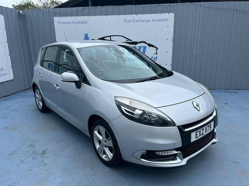 Silver Used 2013 Renault Scénic III Dynamique MPV | £3,799 (Fair price) - Image 1/4