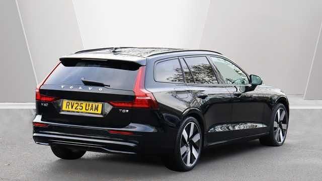 Used Volvo V60 Ultra 455 HP (334 kW) 2025 Estate