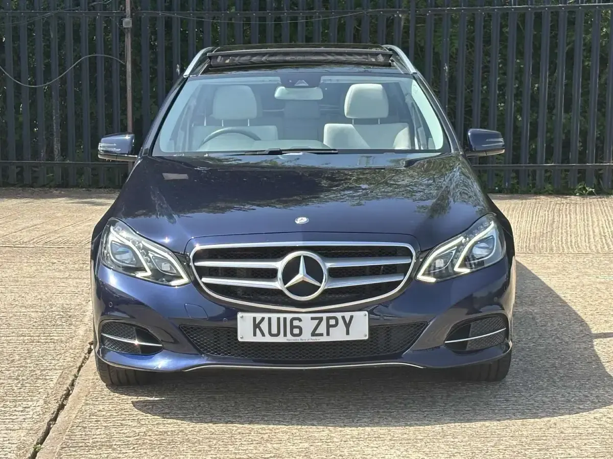 Used Mercedes E220 Premium 2016 Blue Estate