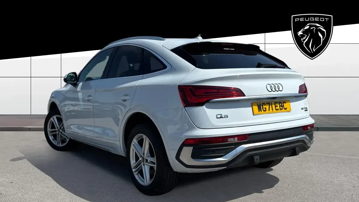 Used Audi Q5 S-Line 265 HP (194 kW) 2022 White SUV