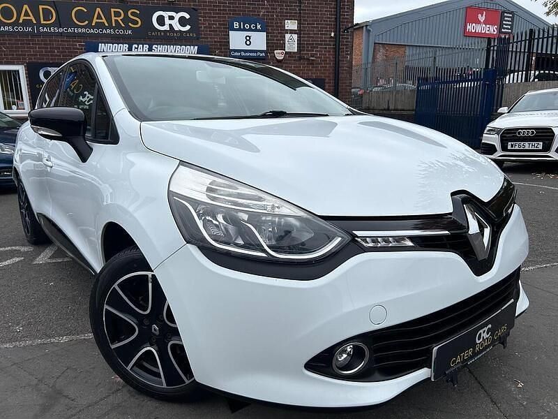 White Used 2016 Renault Clio IV Dynamique Hatchback | £4,495 (Fair price) - Image 1/4