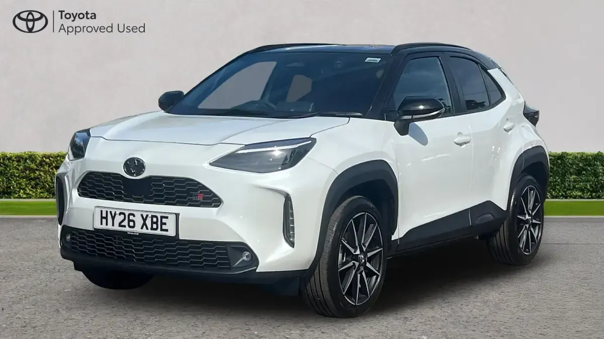 New Toyota Yaris Sport 130 HP (95 kW) 2026 White Hatchback
