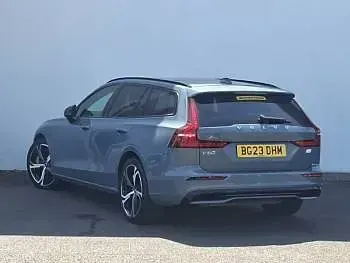 Used Volvo V60 Ultimate 350 HP (257 kW) 2023 Grey Estate