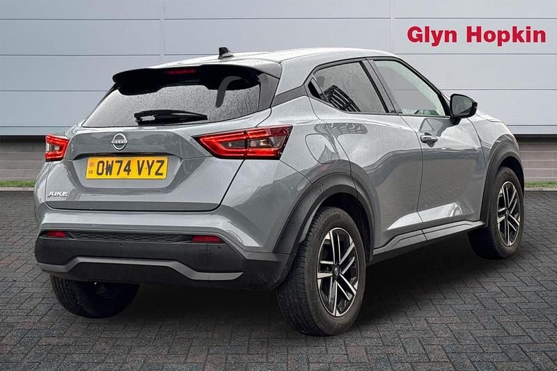 Used Nissan Juke N-Connecta 114 HP (83 kW) 2025 Grey SUV