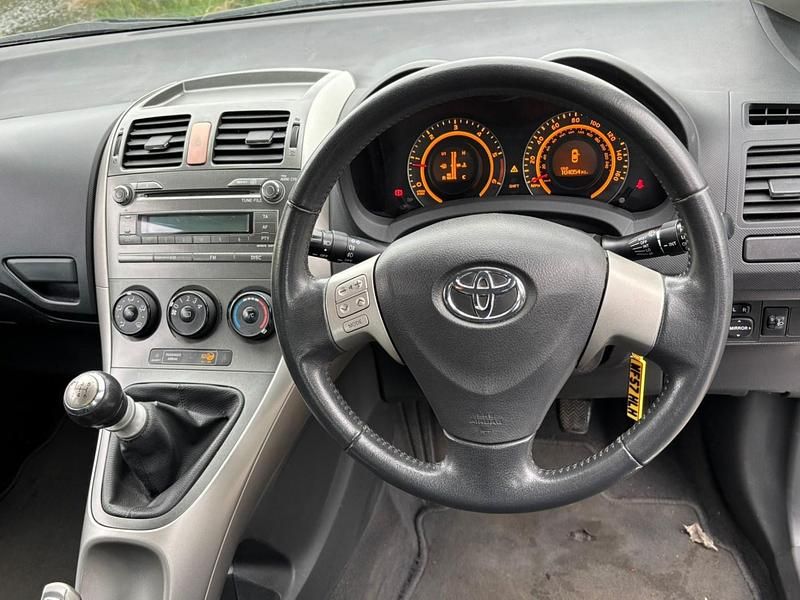 Used Toyota Auris 2007 Grey Hatchback