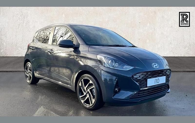 Grey New 2025 Hyundai i10 Premium Hatchback | £17,290 (Good price) - Image 1/4