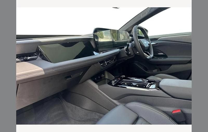 Used Audi e-tron S-Line 210 kW (286 HP) 2025 Black SUV