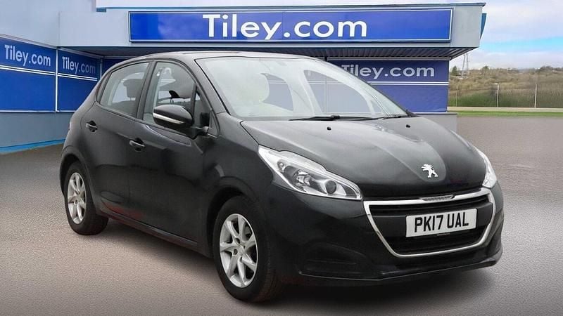 Black Used 2017 Peugeot 208 Active Hatchback | £5,490 (Fair price) - Image 1/1