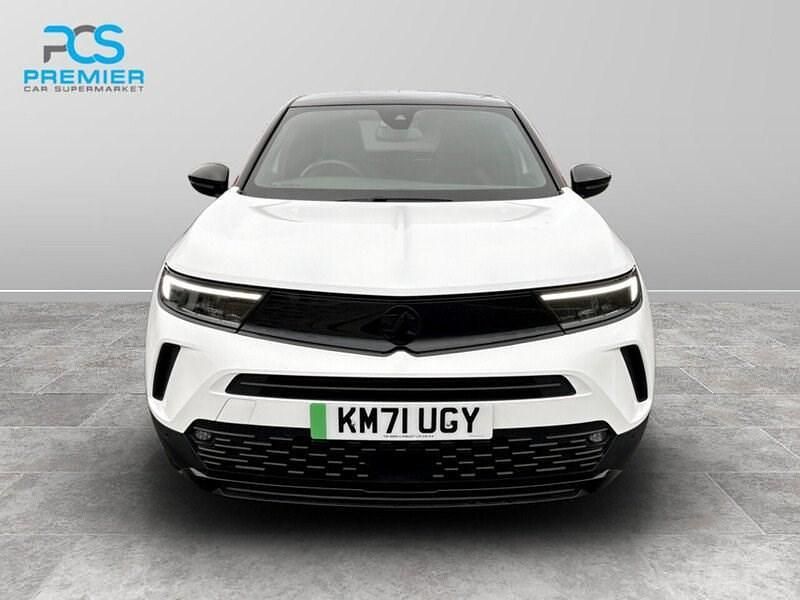 Used Vauxhall Mokka SRi 100 kW (136 HP) 2022 White SUV