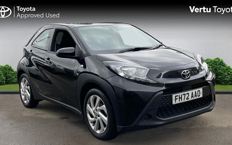 Usado Toyota Aygo X PURE 72 HP (52 kW) 2025 SUV