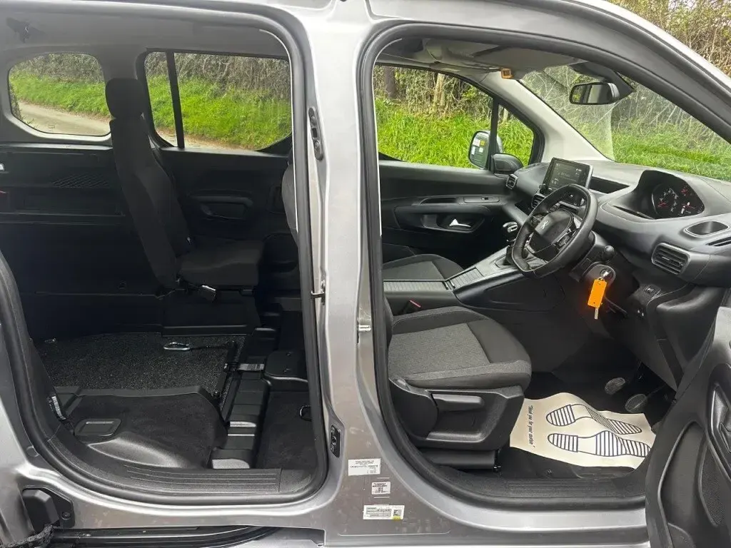 Used Peugeot Rifter Allure Premium 2021 Grey MPV