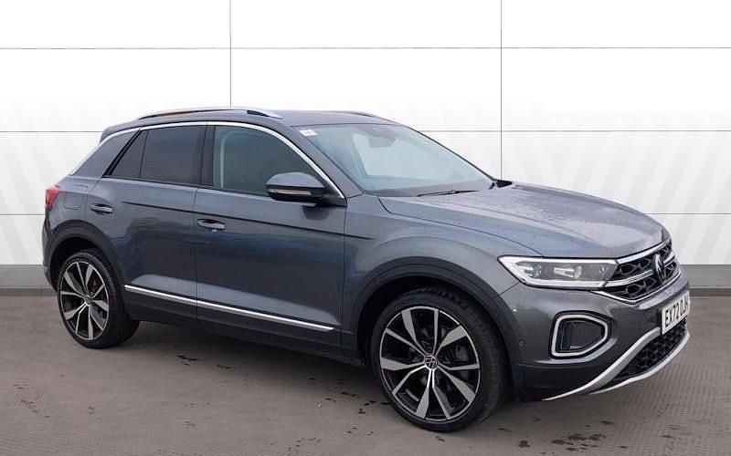Used 2025 VW T-Roc Style SUV | £21,760 (Good price) - Image 1/4