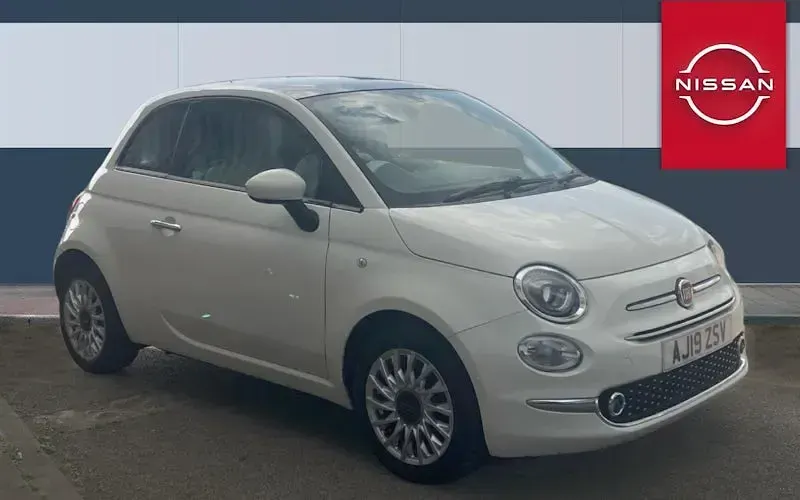 Used Fiat 500 Lounge 69 HP (50 kW) 2019 Hatchback