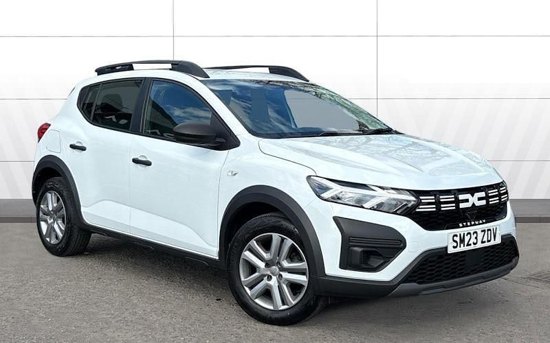 Gebraucht Dacia Sandero Essentiel 91 PS (66 kW) 2025 Kleinwagen