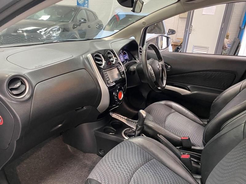 Używany Nissan Note S 98 KM (72 kW) 2014 Szary Hatchback