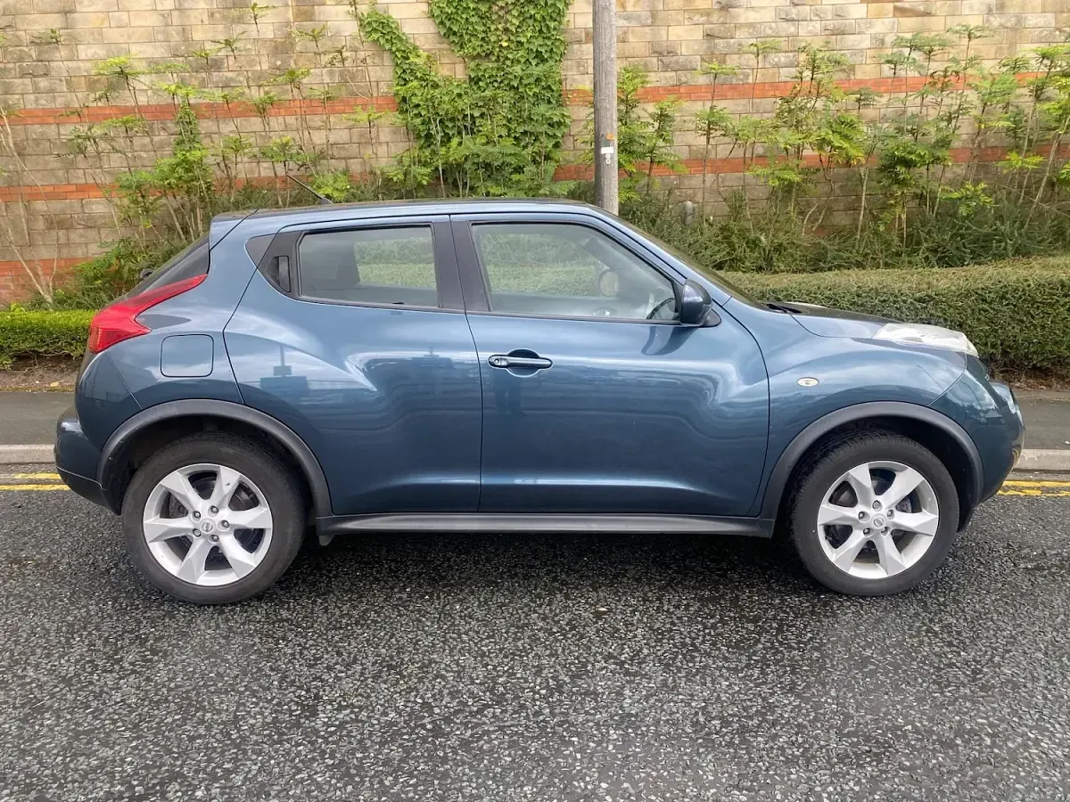 Used Nissan Juke Acenta 115 HP (84 kW) 2013 Blue SUV