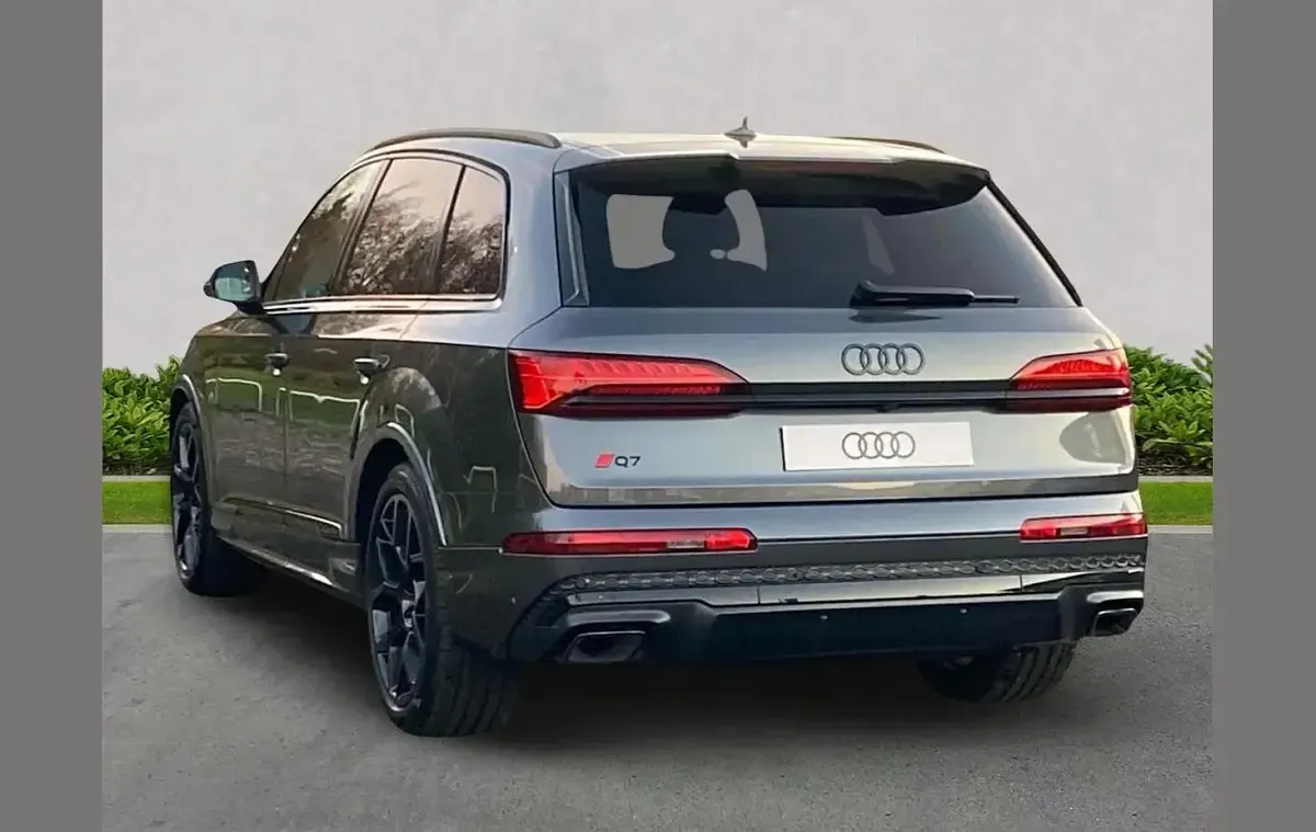 New Audi Q7 Black Edition 228 HP (167 kW) 2025 Other SUV