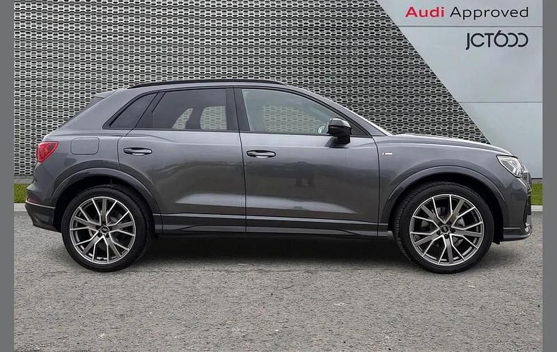 Used Audi Q3 Black Edition 150 HP (110 kW) 2025 Grey SUV