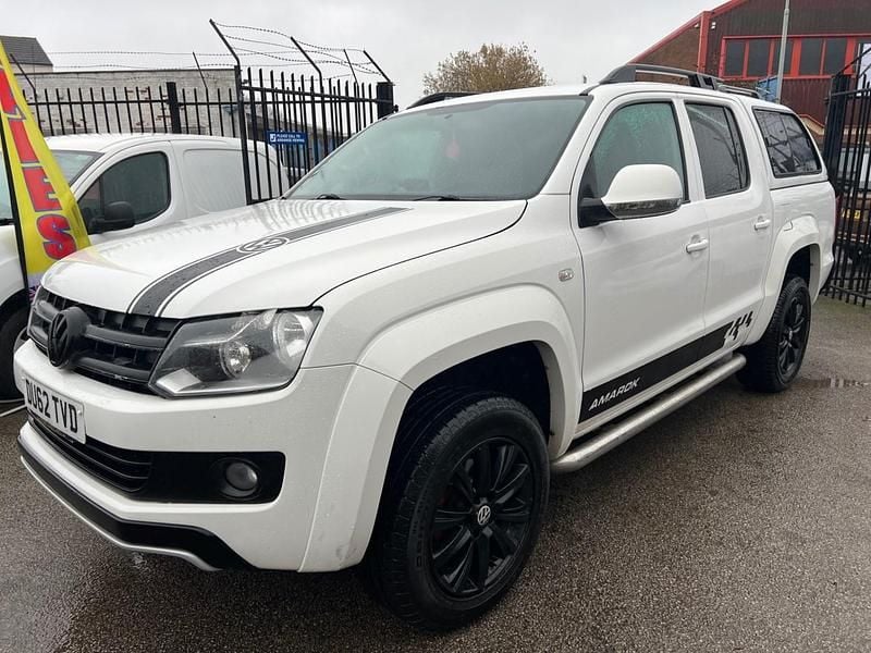 White Used 2012 VW Amarok Trendline Pickup | £7,990 (Fair price) - Image 1/4