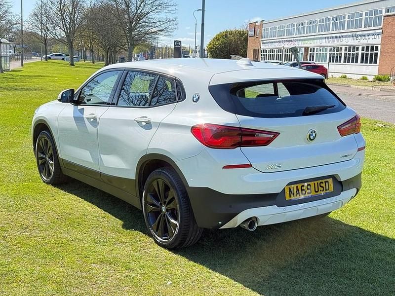 Usado BMW X2 Sport Line 140 CV (102 kW) 2019 Blanco SUV