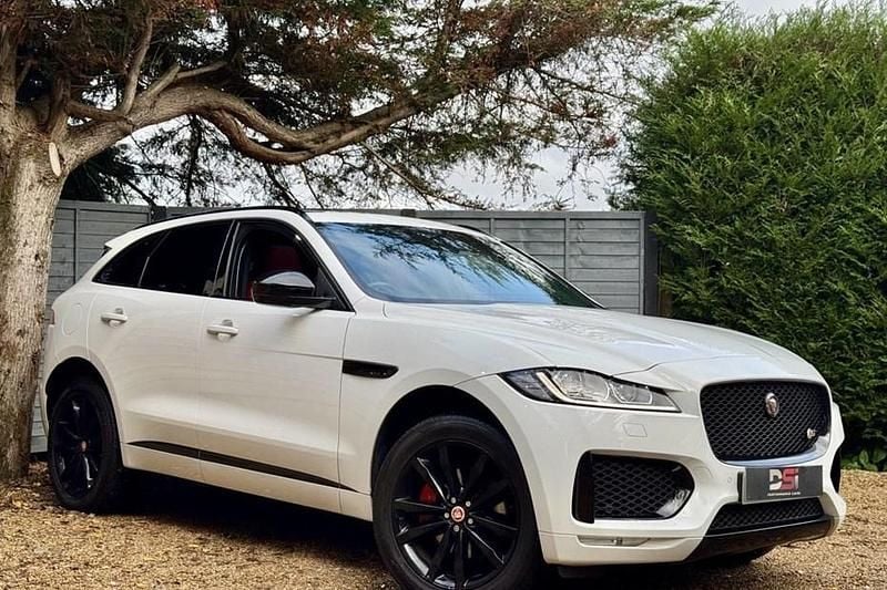 White Used 2017 Jaguar F-Pace S SUV | £20,990 (Fair price) - Image 1/1