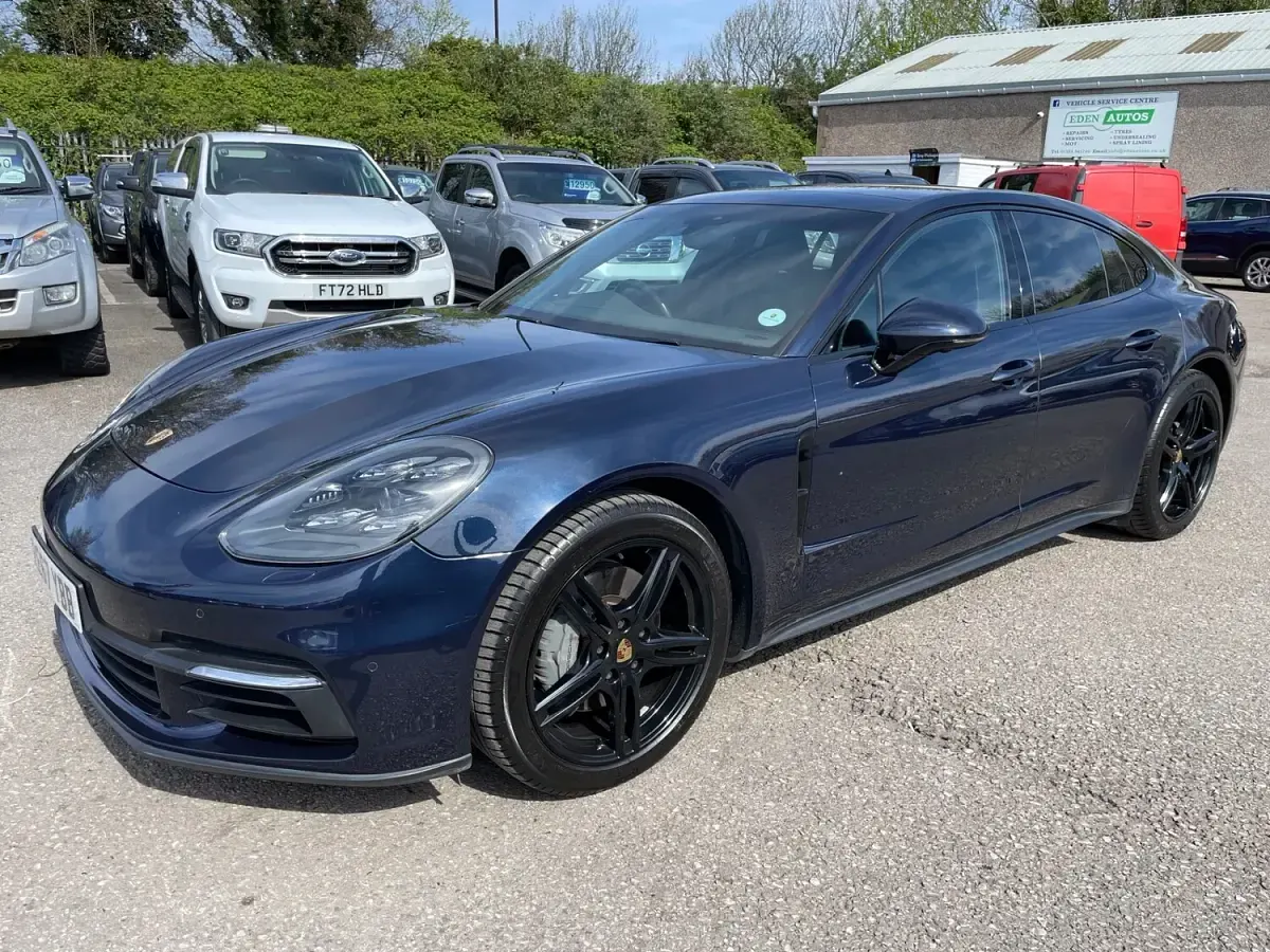 Used Porsche Panamera 2018 Blue Hatchback
