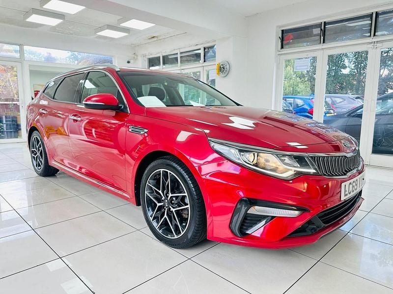 Red Used 2019 Kia Optima Estate | £7,300 - Image 1/4