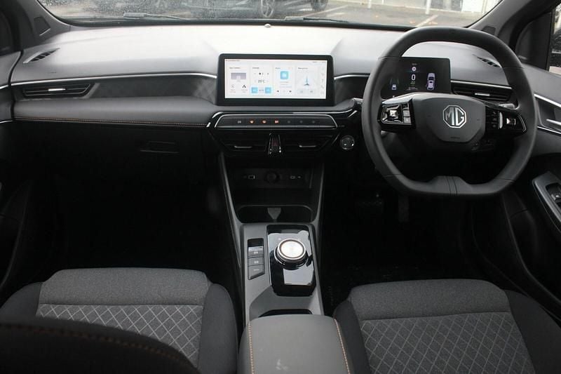 New MG MG3 SE 194 HP (142 kW) 2025 Black Hatchback