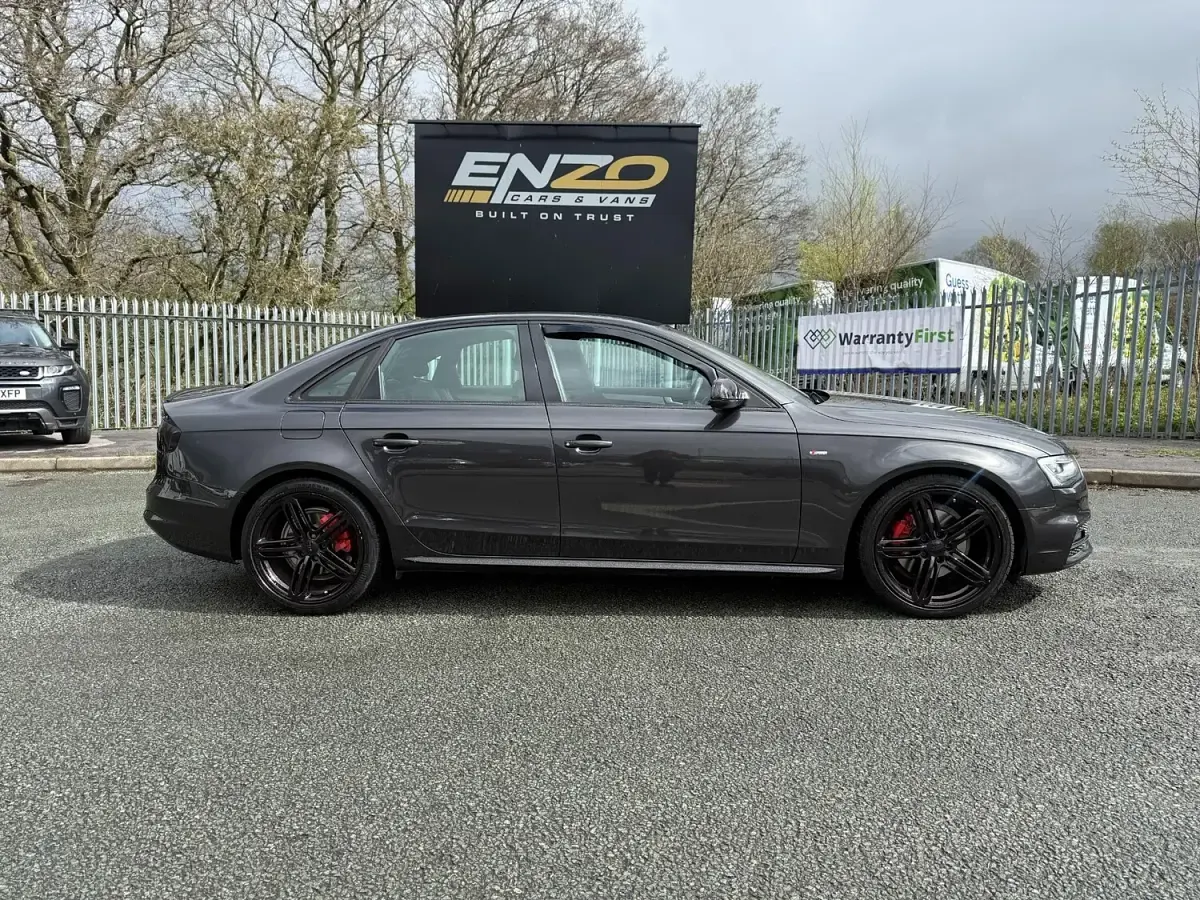 Used Audi A4 S-Line 170 HP (125 kW) 2014 Grey Sedan