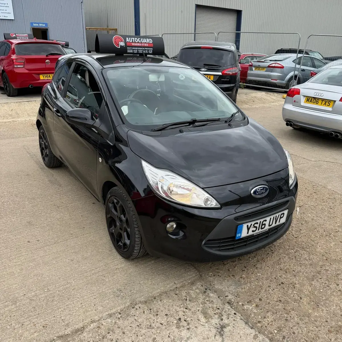 Used Ford Ka Zetec 69 HP (50 kW) 2016 Black Hatchback